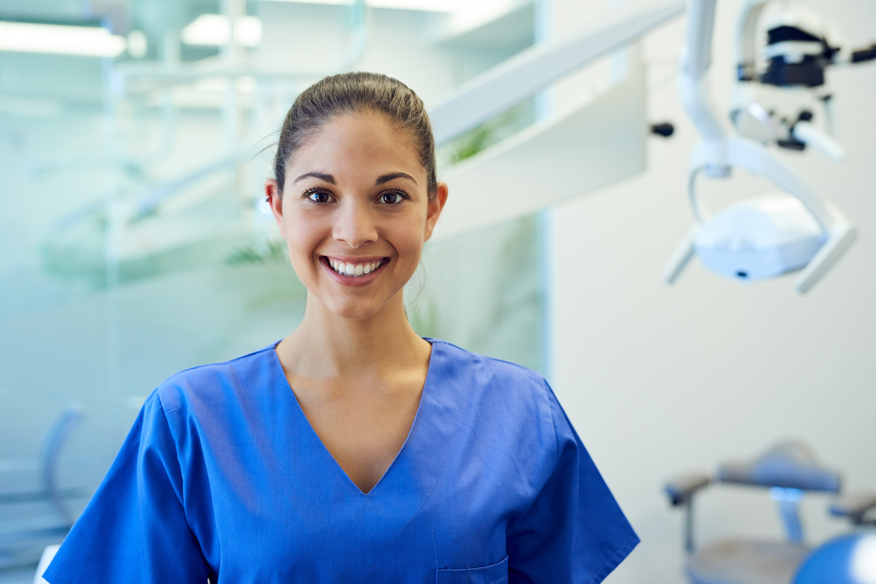 Photo of a dental assistant