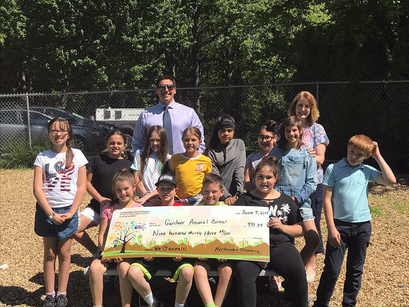 Northwest UWYV Champion Brian Prehna with Northwest Animal Advocates Team at Gardner Animal Shelter