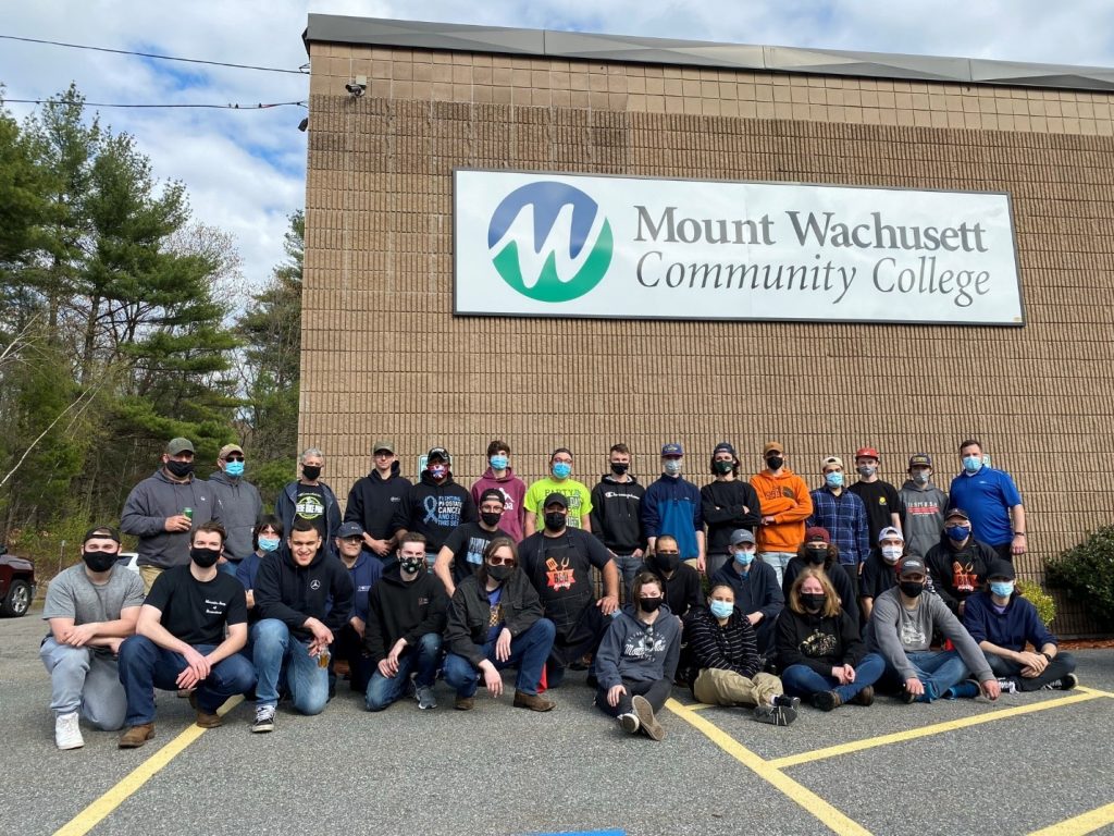 MWCC Automotive Students at Automotive Technology Facility