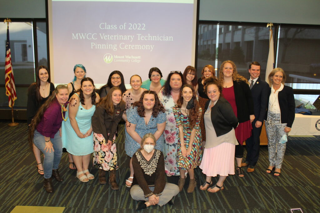 Class of 2022 Vet Tech Pinning