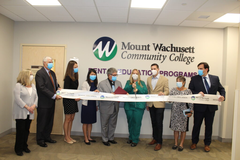 MWCC Dental Education Clinic Ribbon Cutting