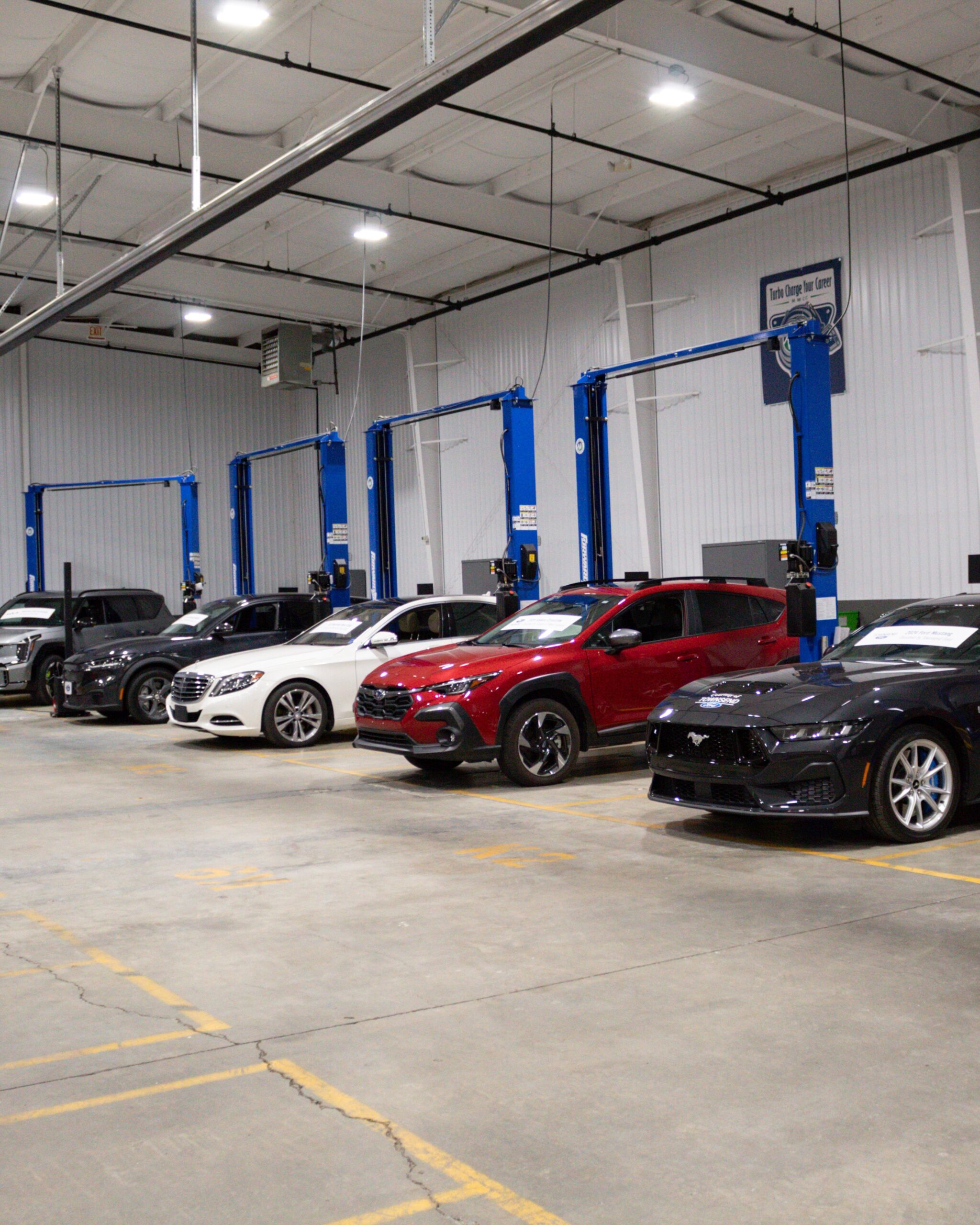 Auto Tech Ribbon Cutting 100225-28 (1)