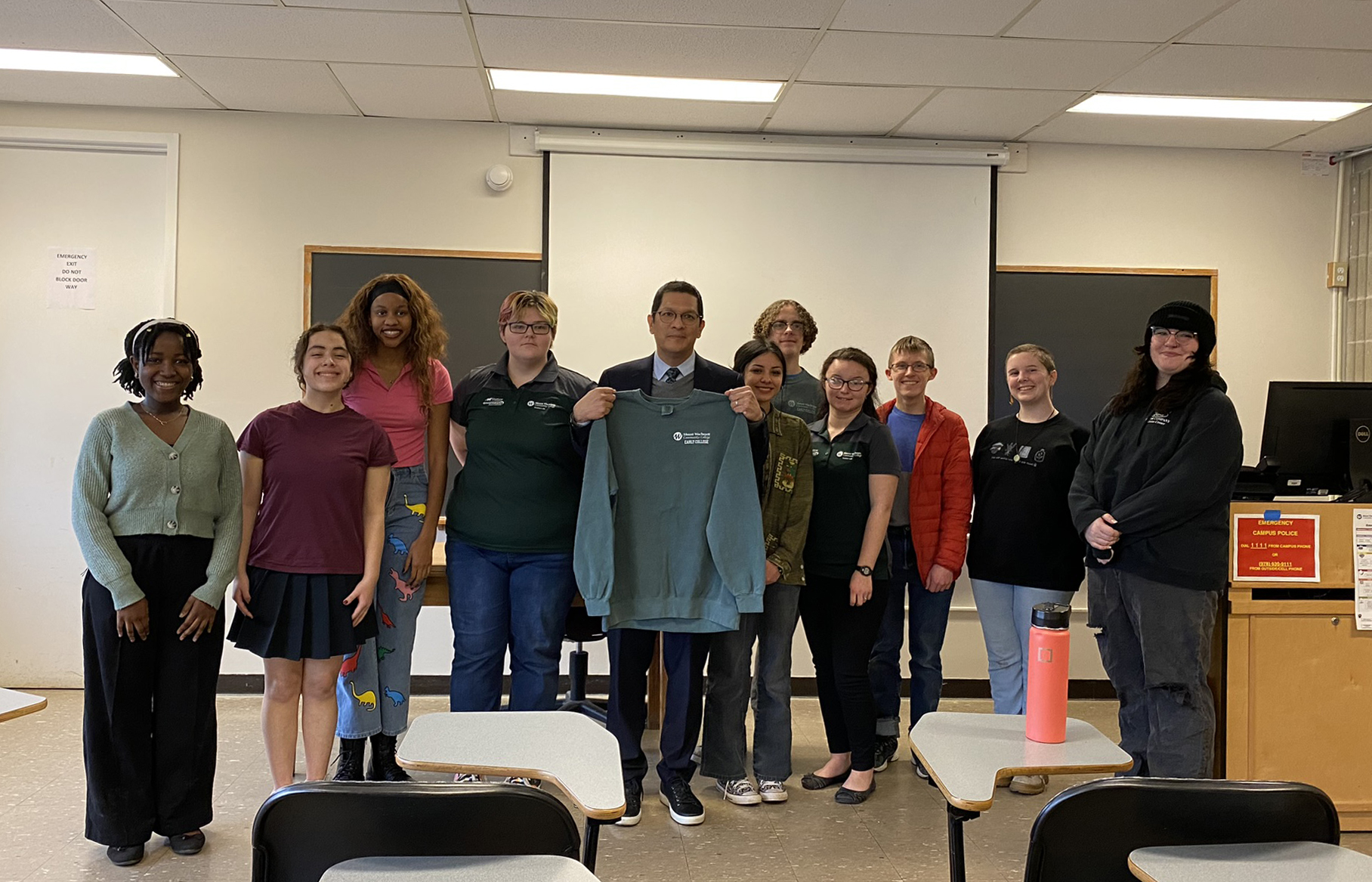 Commissioner Ortega Visits Early College Students