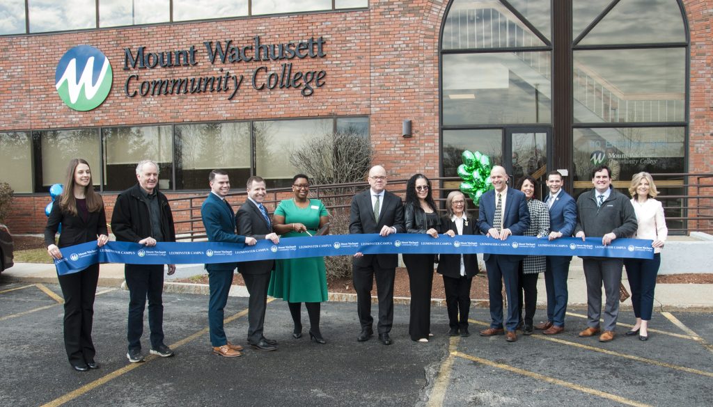 Ribbon Cutting at MWCC Leominster Campus