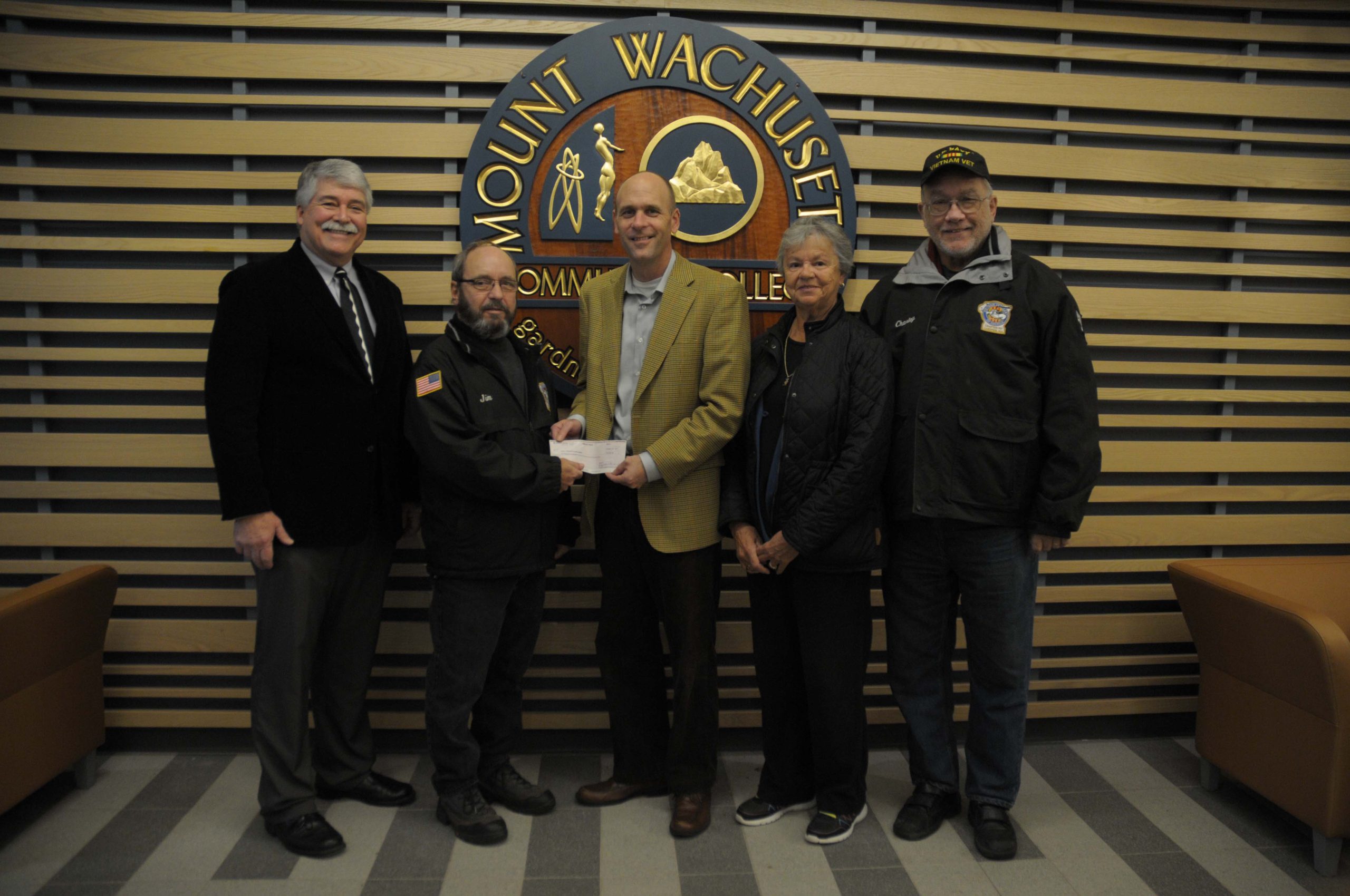 Vietnam Veterans Donate $2K to MWCC Veteran Students