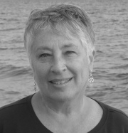 Black and white headshot of author/poet Gail Thomas